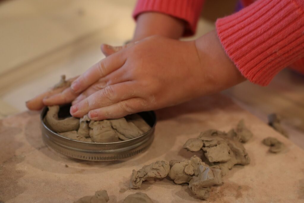 Clay: Don't Forget the Explore Stage in a Reggio inspired classroom