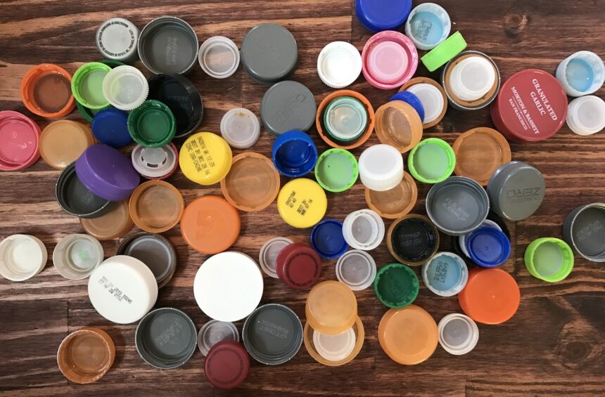 loose parts plastic reggio caps